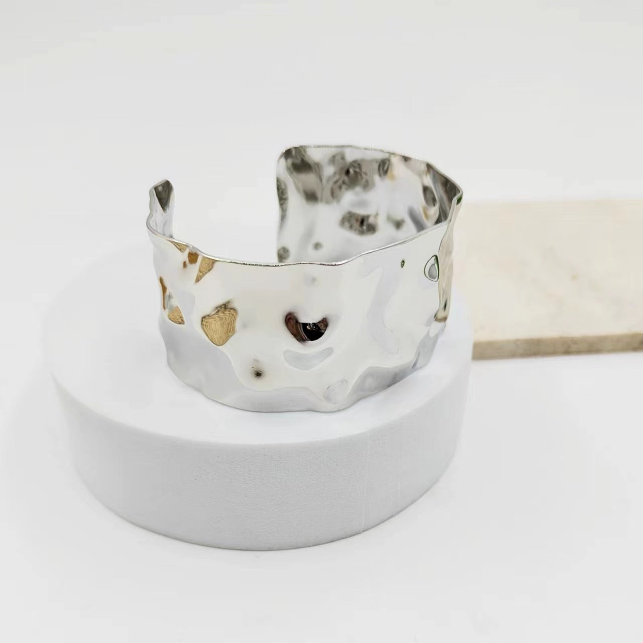 Wholesale wide hammered pleated golden bracelet